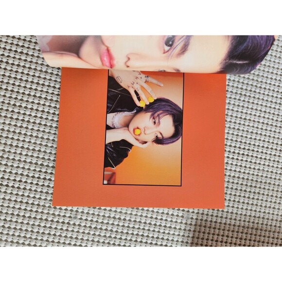 BTS Butter Cream Special Edition Box Set with Exclusive Content - Picture 9 of 16